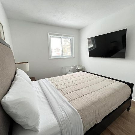 Letitia Heights !C Quiet And Modern Private Bedroom With Shared Bathroom باري المظهر الخارجي الصورة